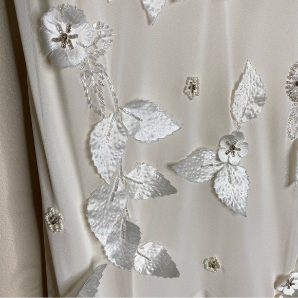 SOLD-VINTAGE XSCAPE BEADED FLORAL APPLIQUÉ FAIRY DRESS WITH SHARKBITE HEM - Picture 4 of 16